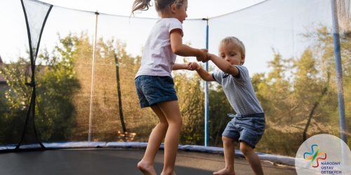 trampolina